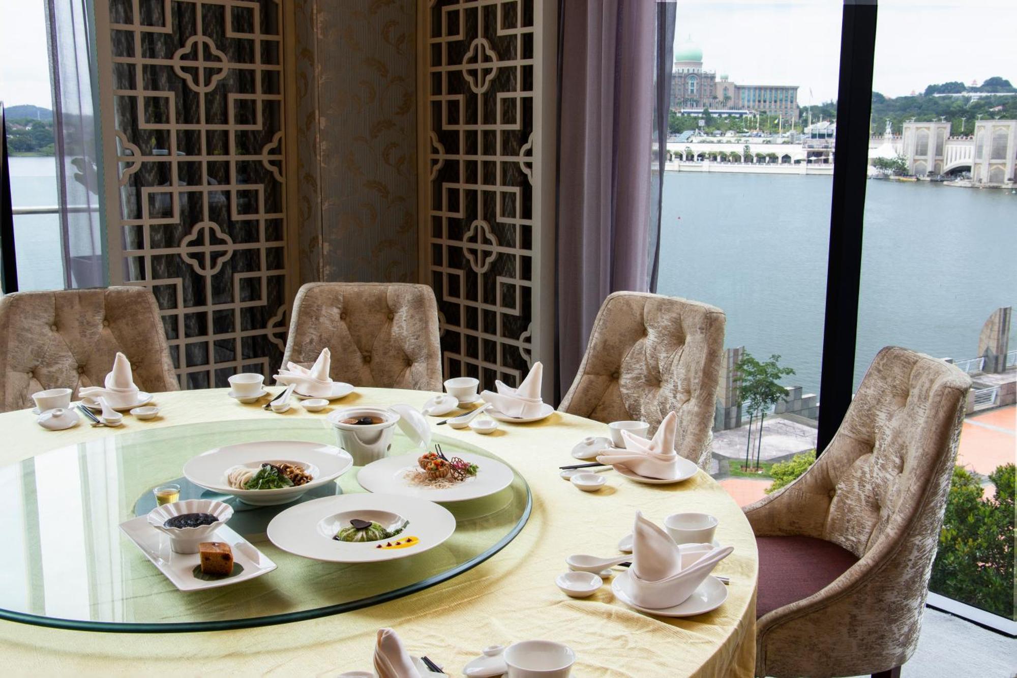 Zenith Hotel Putrajaya Exterior foto A restaurant in Shenzhen, China