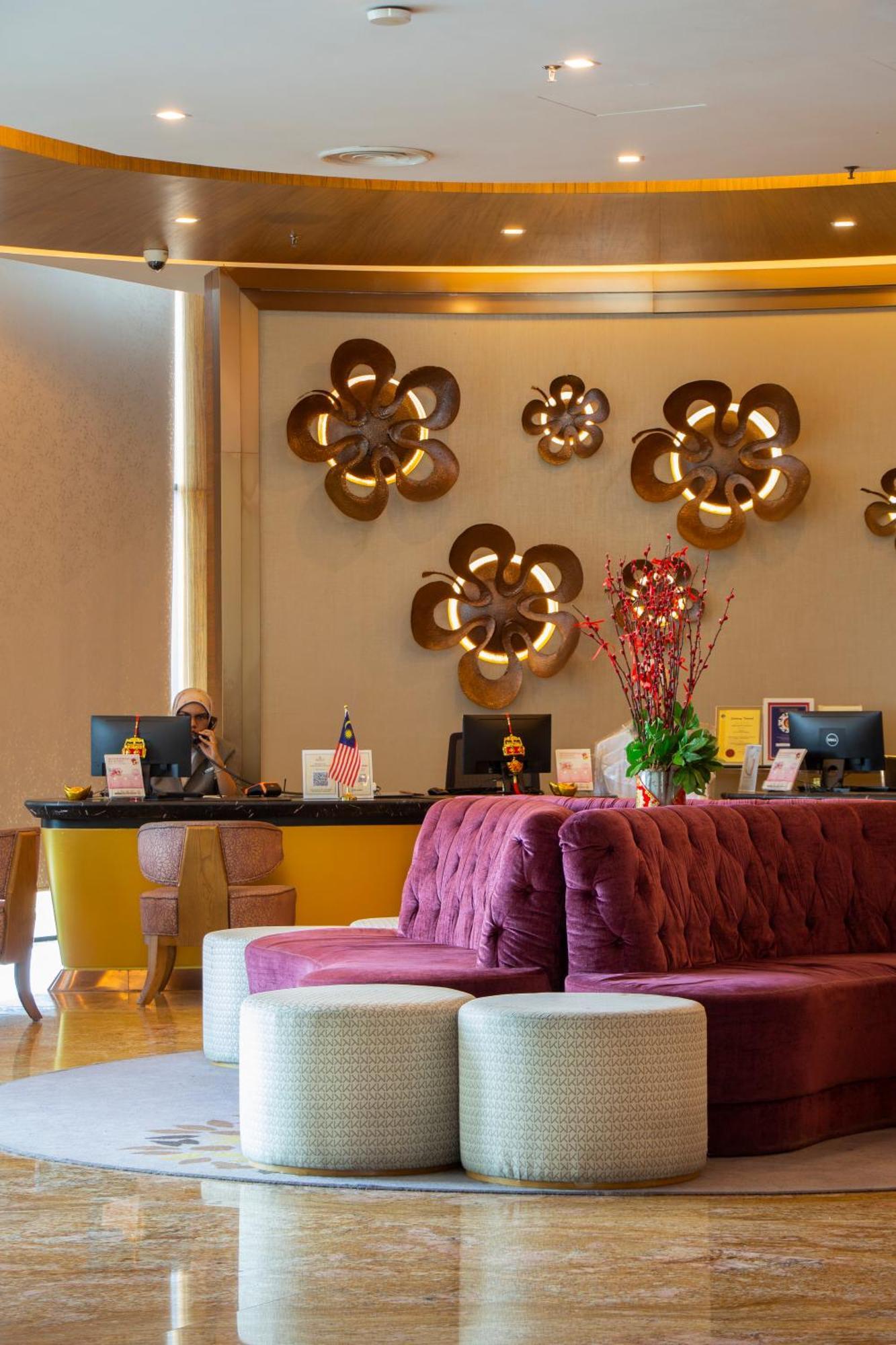 Zenith Hotel Putrajaya Exterior foto The lobby of the hotel